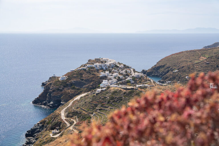 Задачи, Плажове и Още view of kastro, sifnos